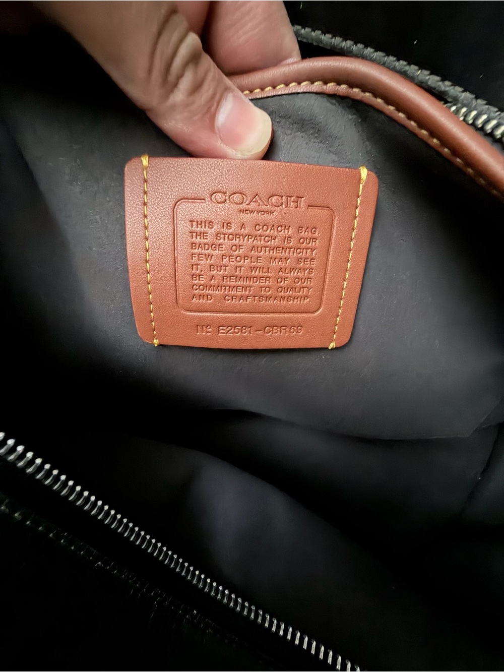 Coach empire 40 in loved leather - Picture 3 of 4